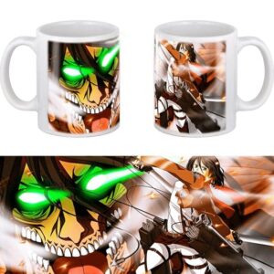 Taza Ataque a los Titanes Mikasa y Titan Assailant